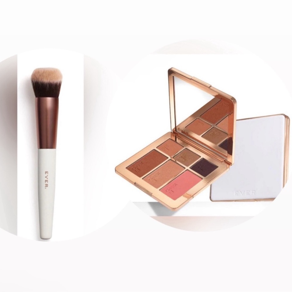 EVER 2pc Set BRUSH & EYE PALETTE NWT $98